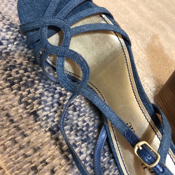 Sandals - Kelly & Katie - Denim - 8.5M - NWOT - Picture 7 of 10